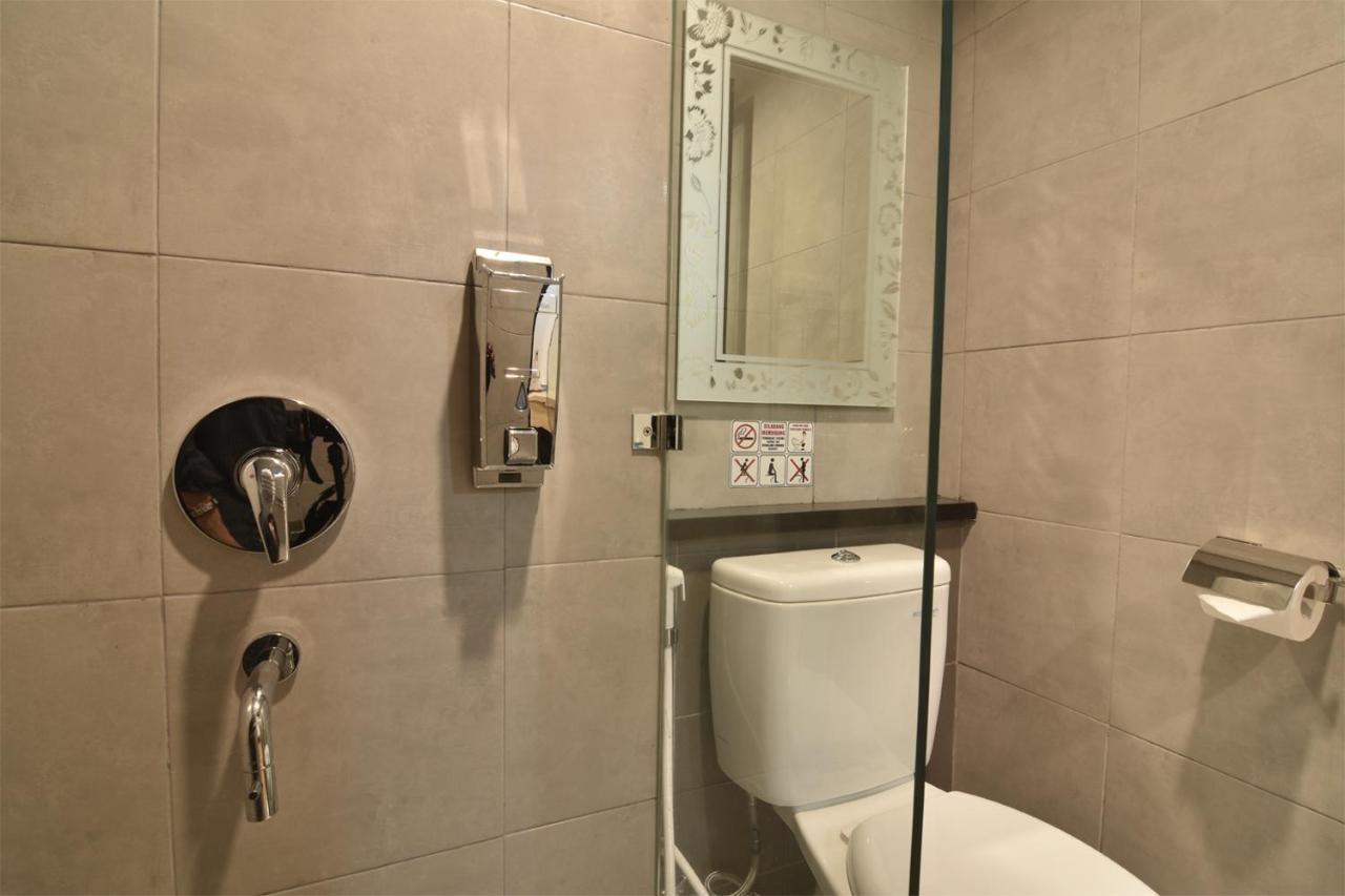 Motel The Nyaman Dżakarta Zewnętrze zdjęcie