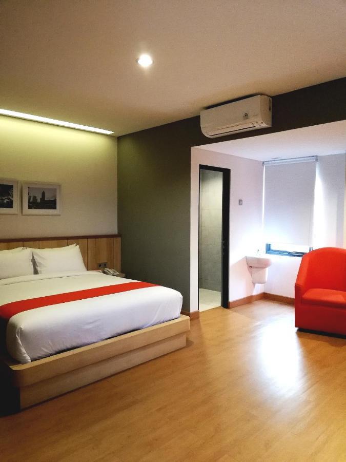 Motel The Nyaman Dżakarta Zewnętrze zdjęcie